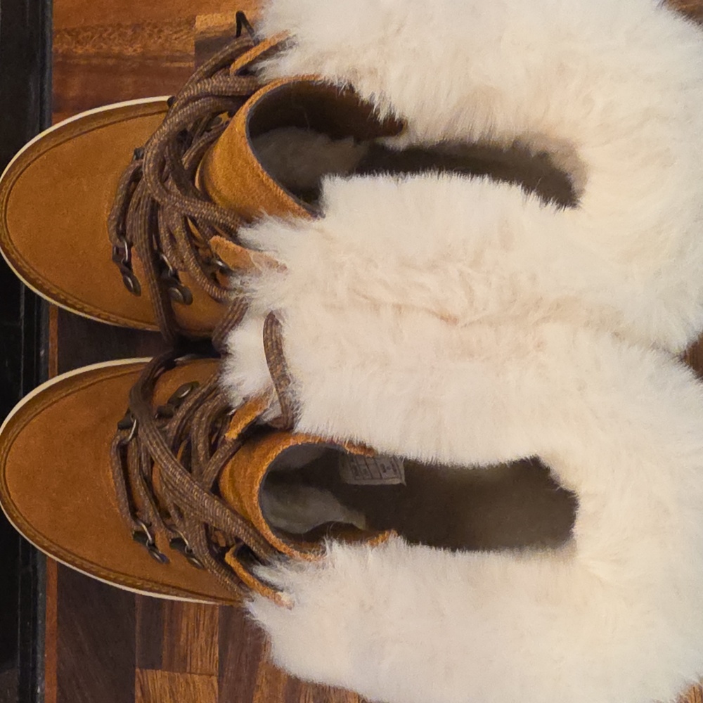 Koolaburra boots - Picture 3 of 5
